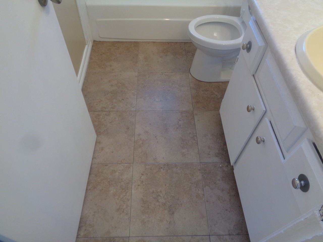 946 S Barrett Rd #4 - Photo 6 of 9