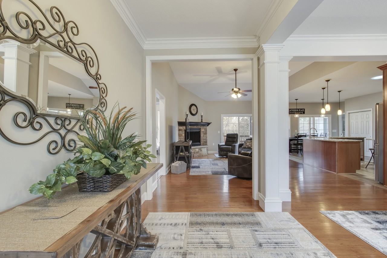 513 Tanasi Cir #1 - Photo 2 of 28