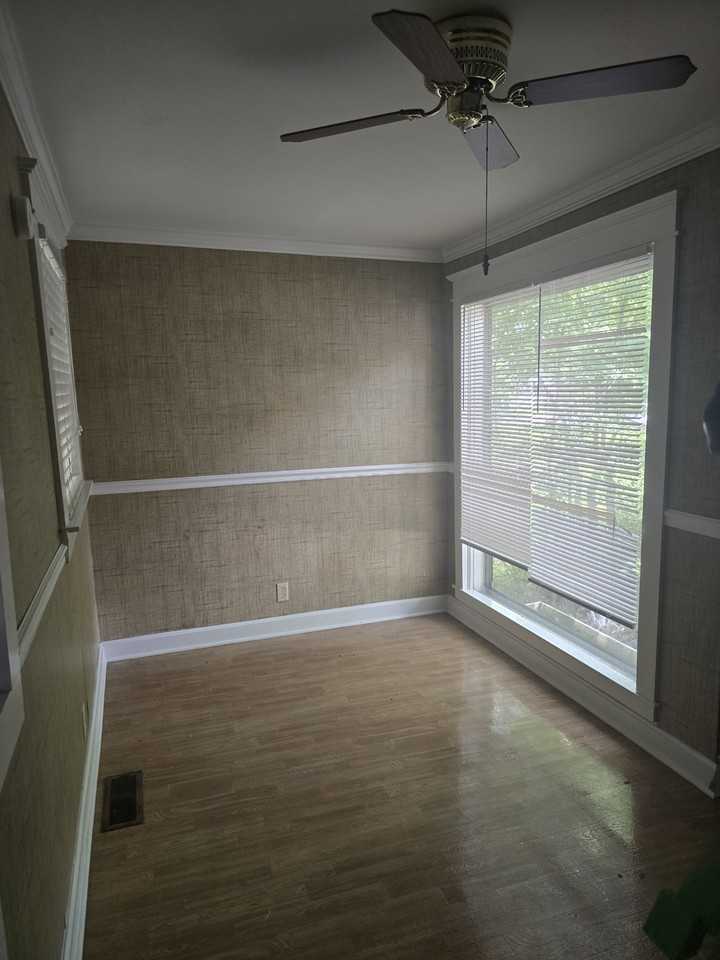 614 N Military Ave #1 - Photo 5 of 9