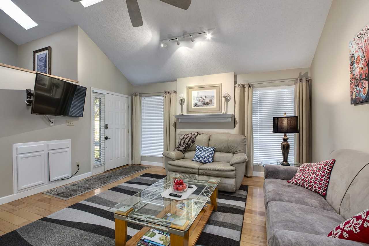 308 Chota View Pl #1 - Photo 5 of 28