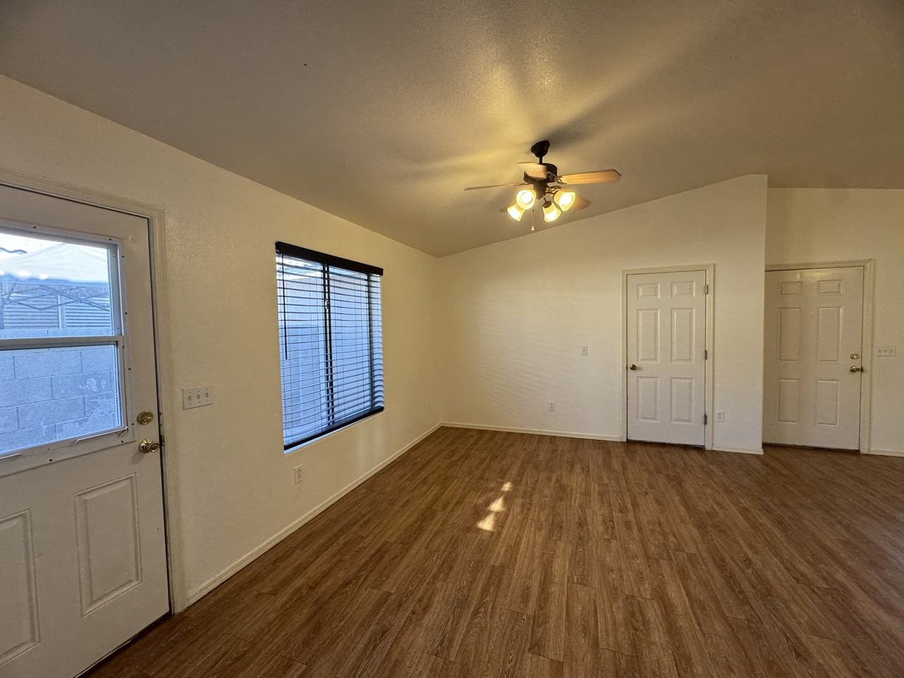 2728 Southern Ave #1 - Photo 3 of 10