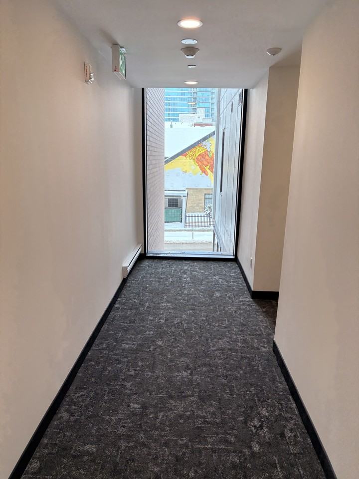 310 15 Ave Sw #1 - Photo 2 of 25