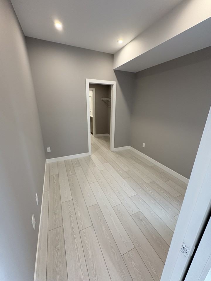 310 15 Ave Sw #1 - Photo 6 of 25