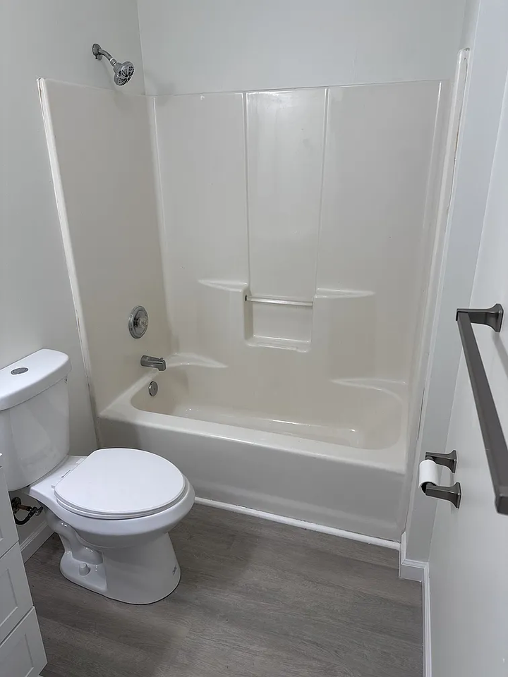 52 Smith Rd #A - Photo 5 of 12