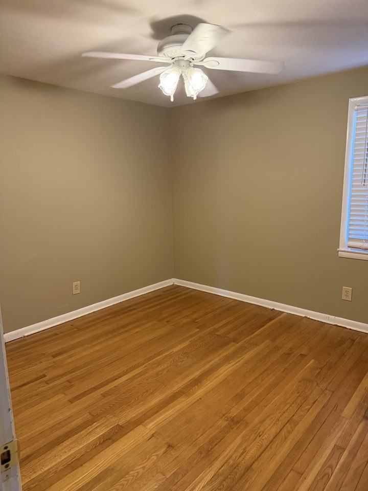 7310 Chadwell Rd Sw #1 - Photo 4 of 14