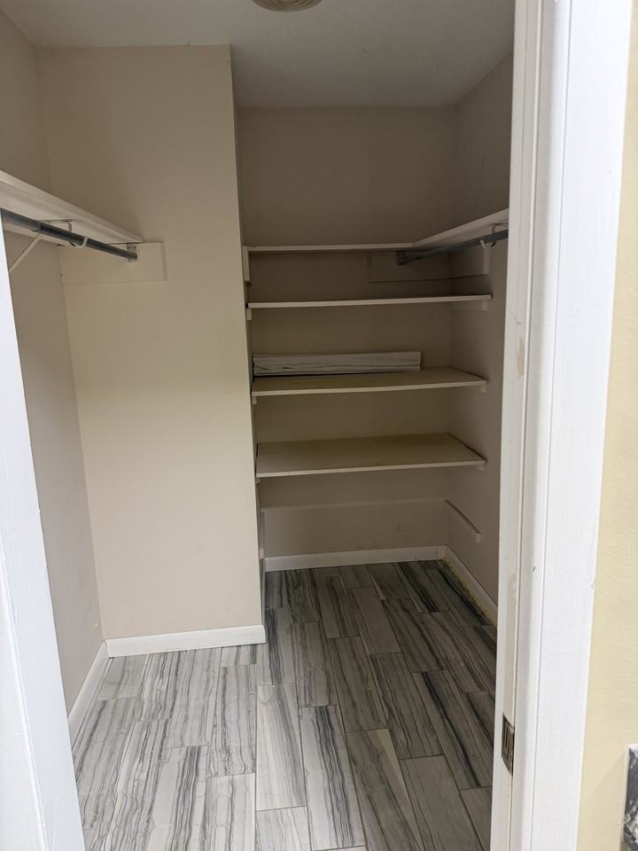 7310 Chadwell Rd Sw #1 - Photo 7 of 14