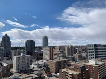 1404, 788 12th Ave SW - Photo 6 of 10