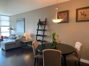 1404, 788 12th Ave SW - Photo 7 of 10