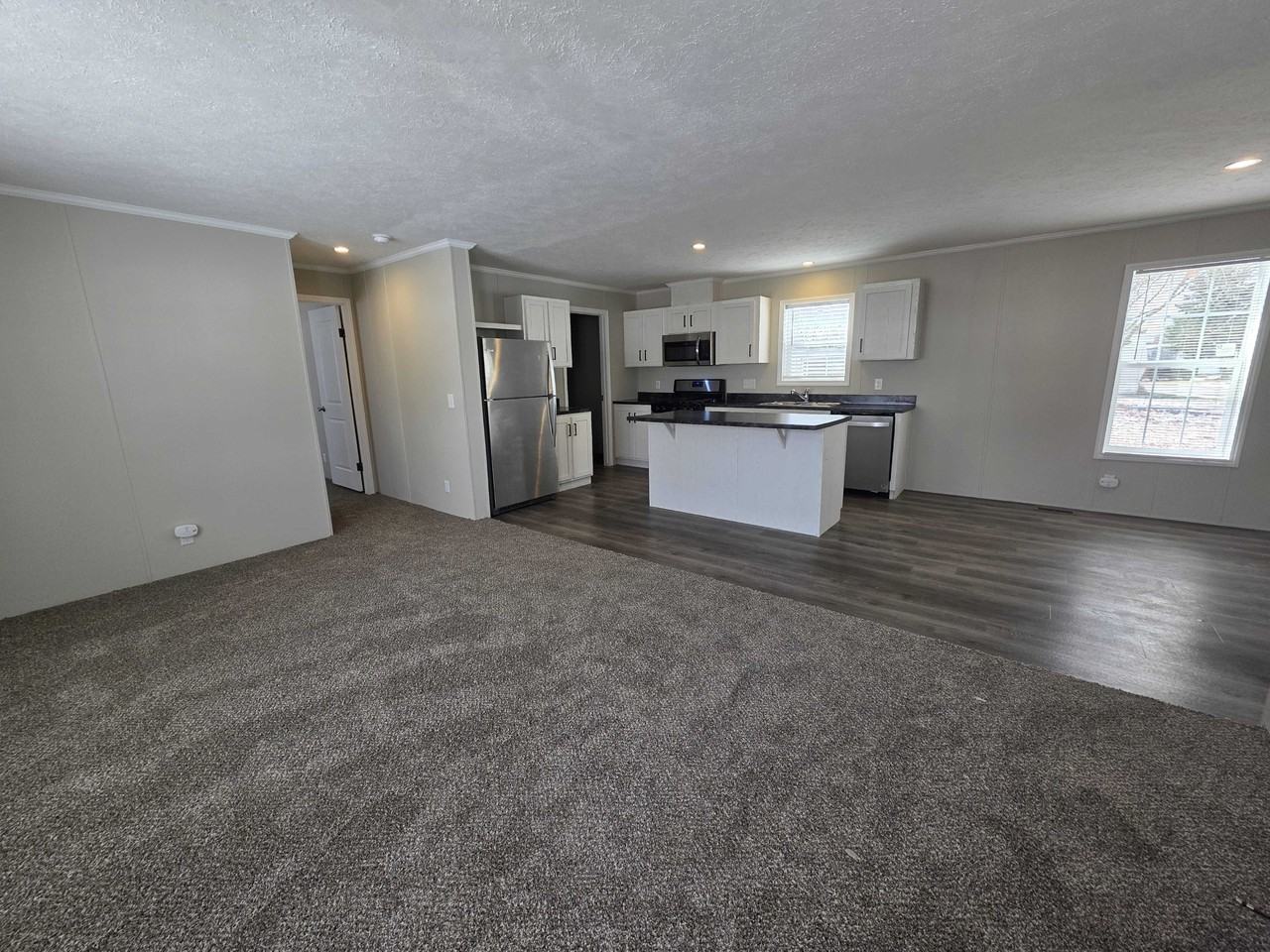 3631 Juniper St #830 - Photo 3 of 39