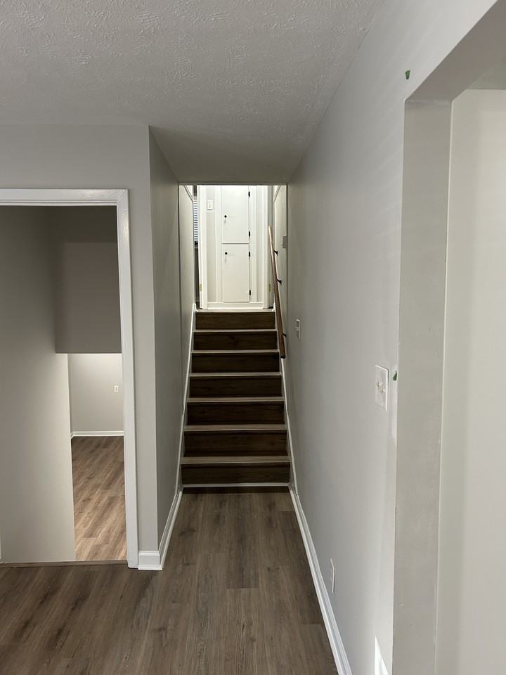 702 62nd Ave N #1 - Photo 3 of 50