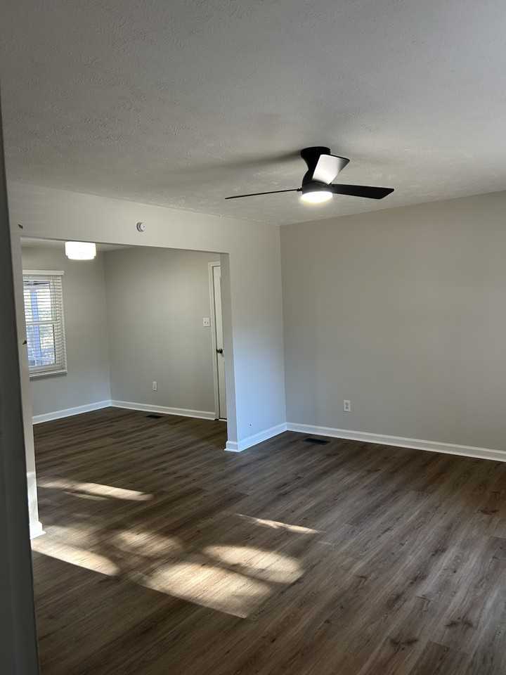 702 62nd Ave N #1 - Photo 4 of 50