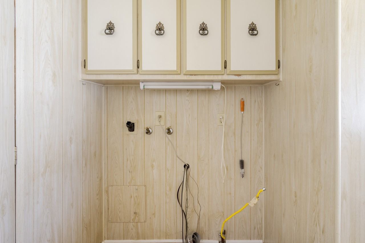 25361 De Waide Ave #1 - Photo 4 of 43