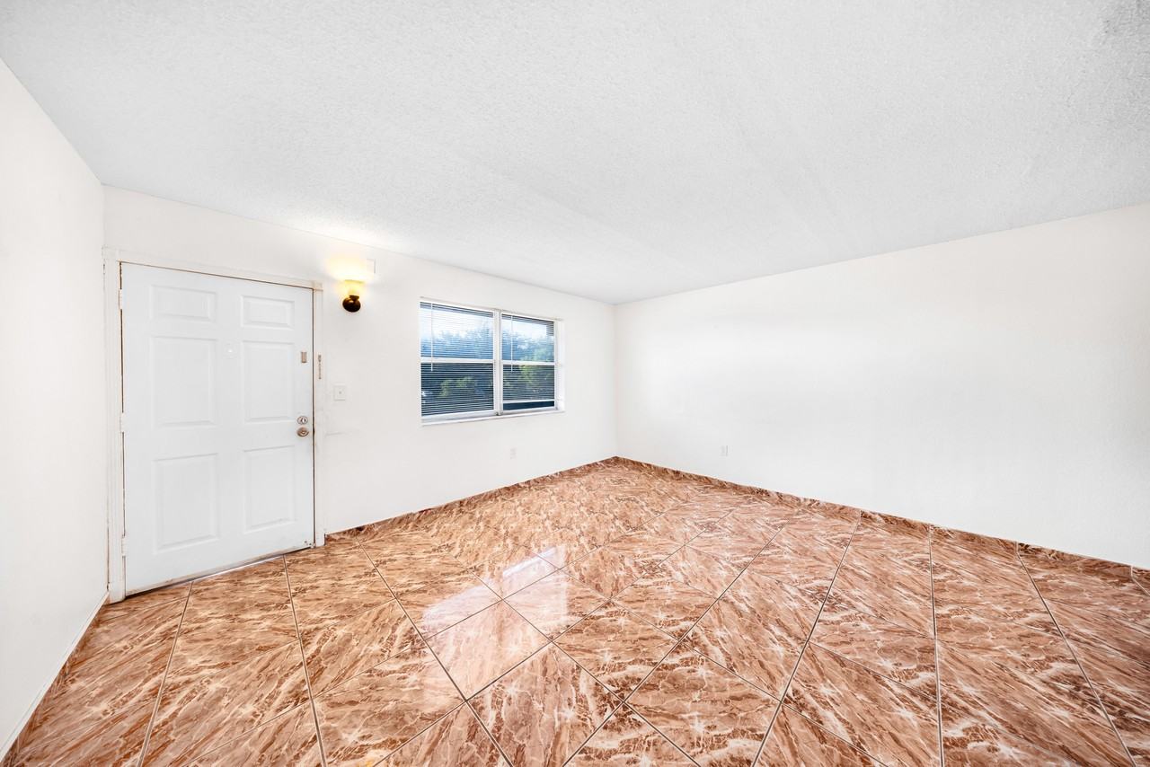 301 Nw 177th St #201 - Photo 2 of 20