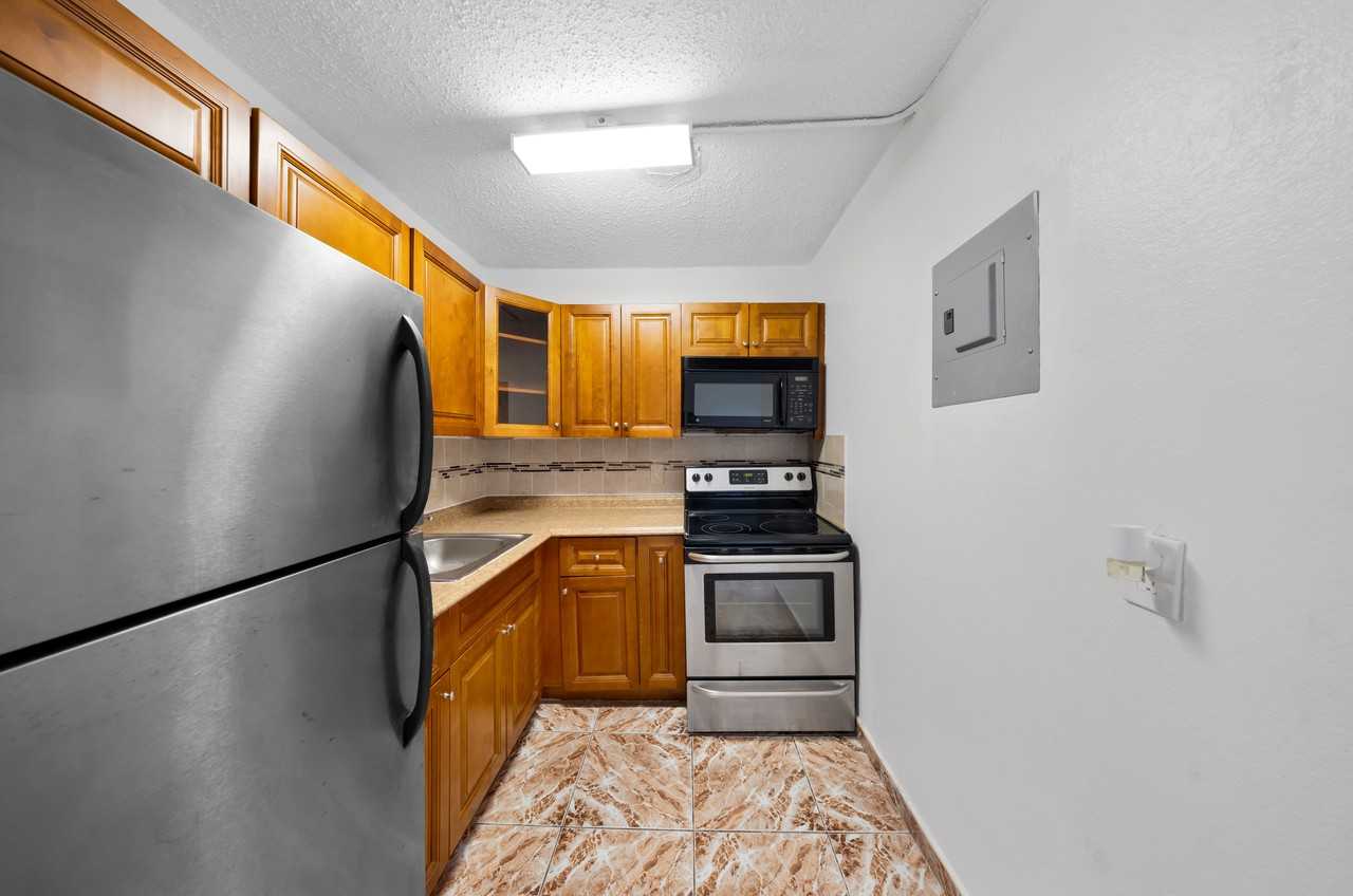 301 Nw 177th St #201 - Photo 6 of 20
