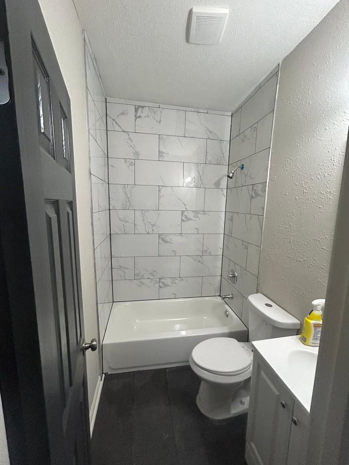 379 Boston St #1 - Photo 5 of 5