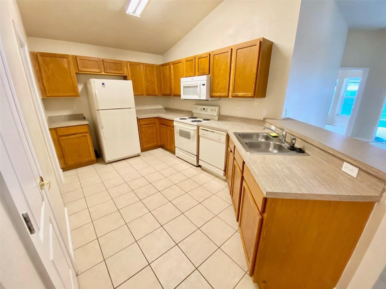 3120 Rawcliffe Rd #1 - Photo 5 of 19