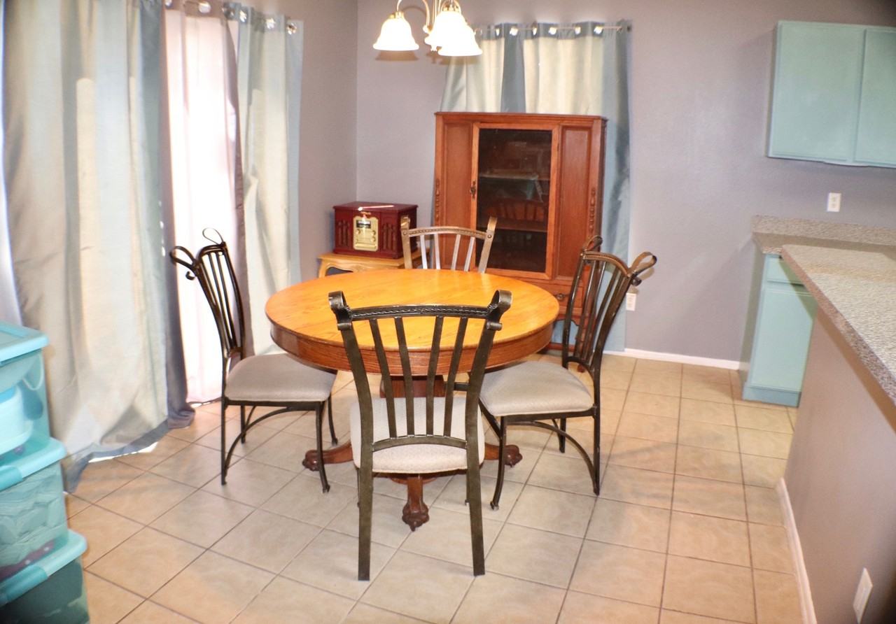 135 Bailey Cir #1 - Photo 6 of 21