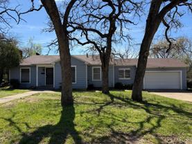 2320 Fairway Dr - Photo 1 of 1