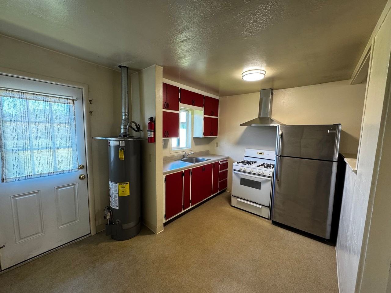 3480 D St - Photo 5 of 21