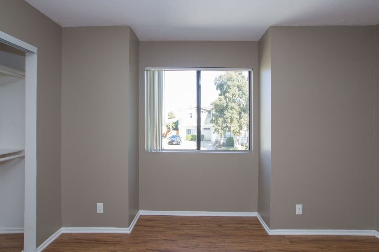 3712 Grim Ave - Photo 5 of 10