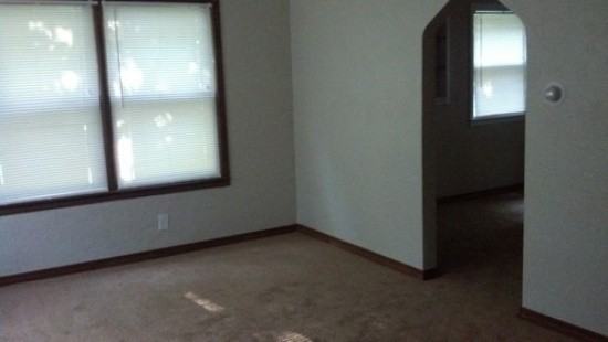 10622 E Scarritt Ave - Photo 7 of 11