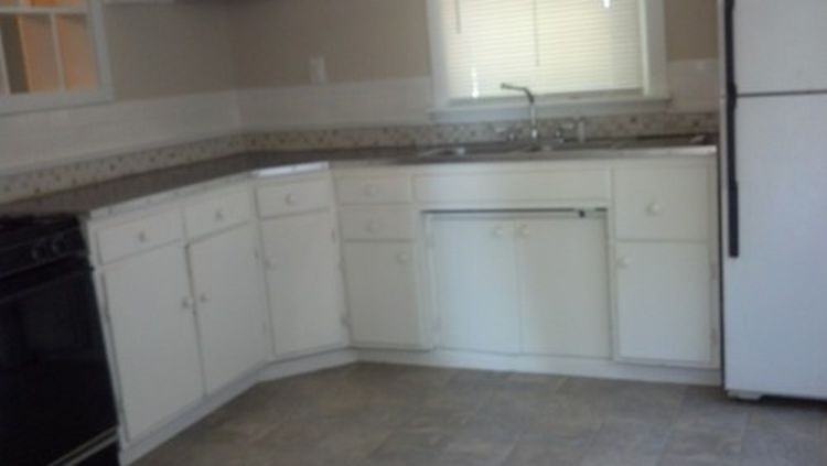 11318 E Park St - Photo 2 of 7