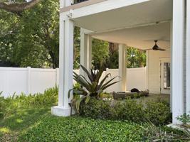 featured image of 4905 S Elberon St