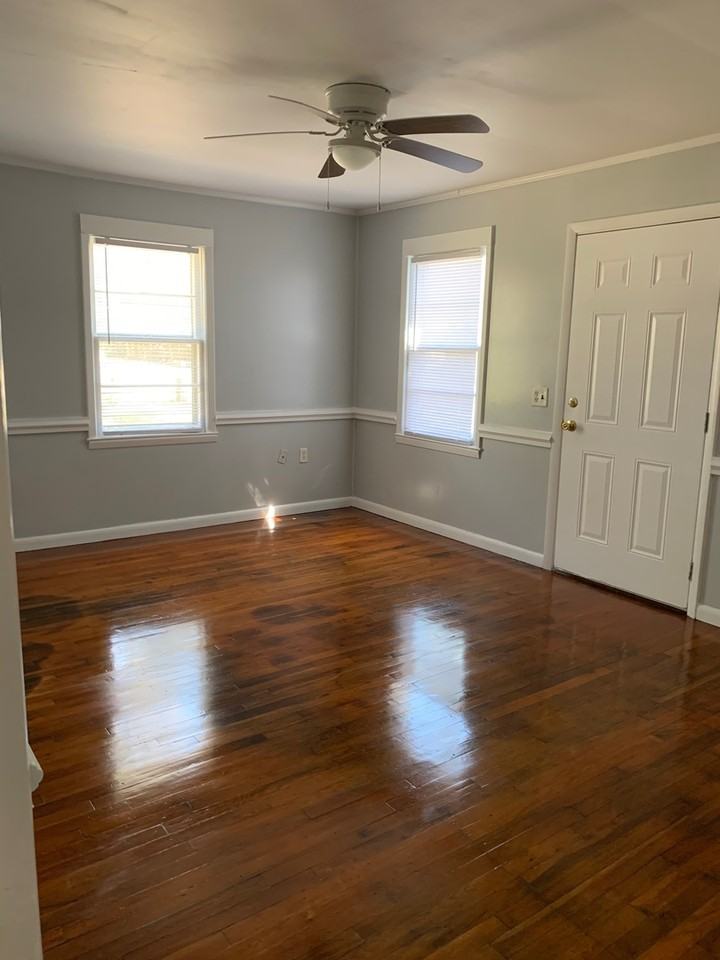 773 Shuman St - Photo 4 of 11