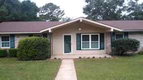 103 Meadowlark Ln - Photo 1 of 1