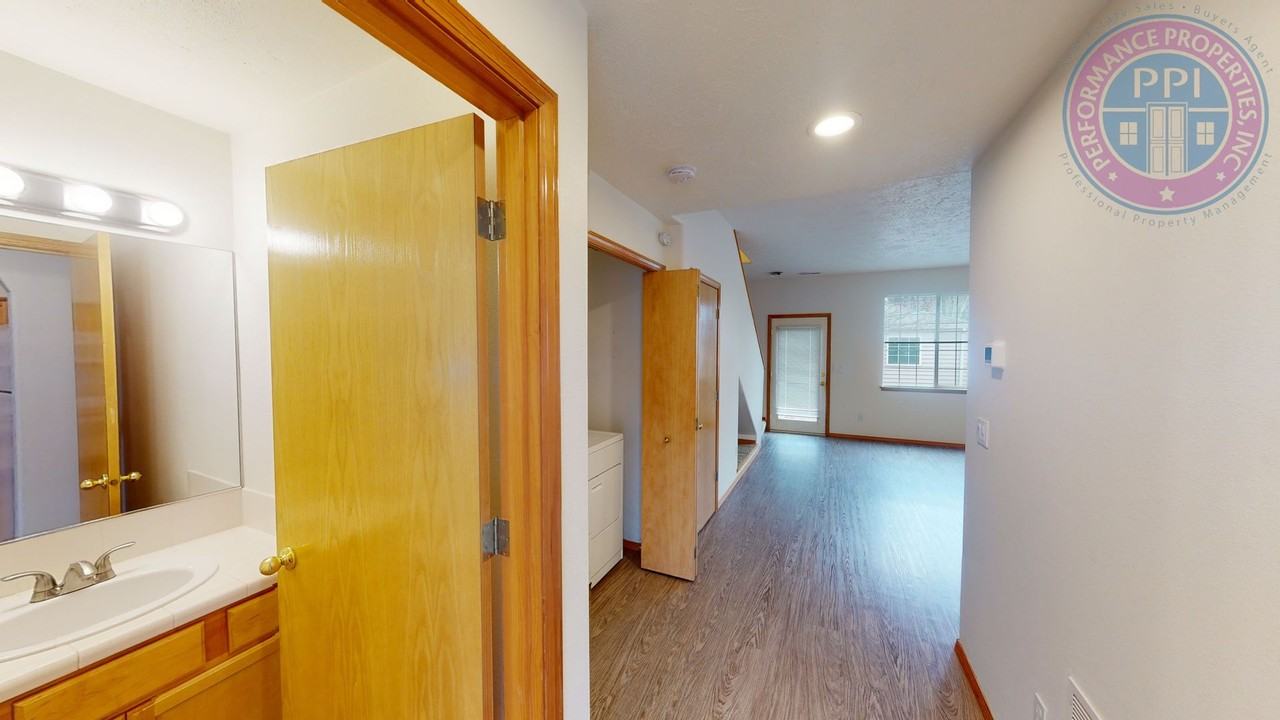 14266 Se Princeton Village Way - Photo 5 of 28