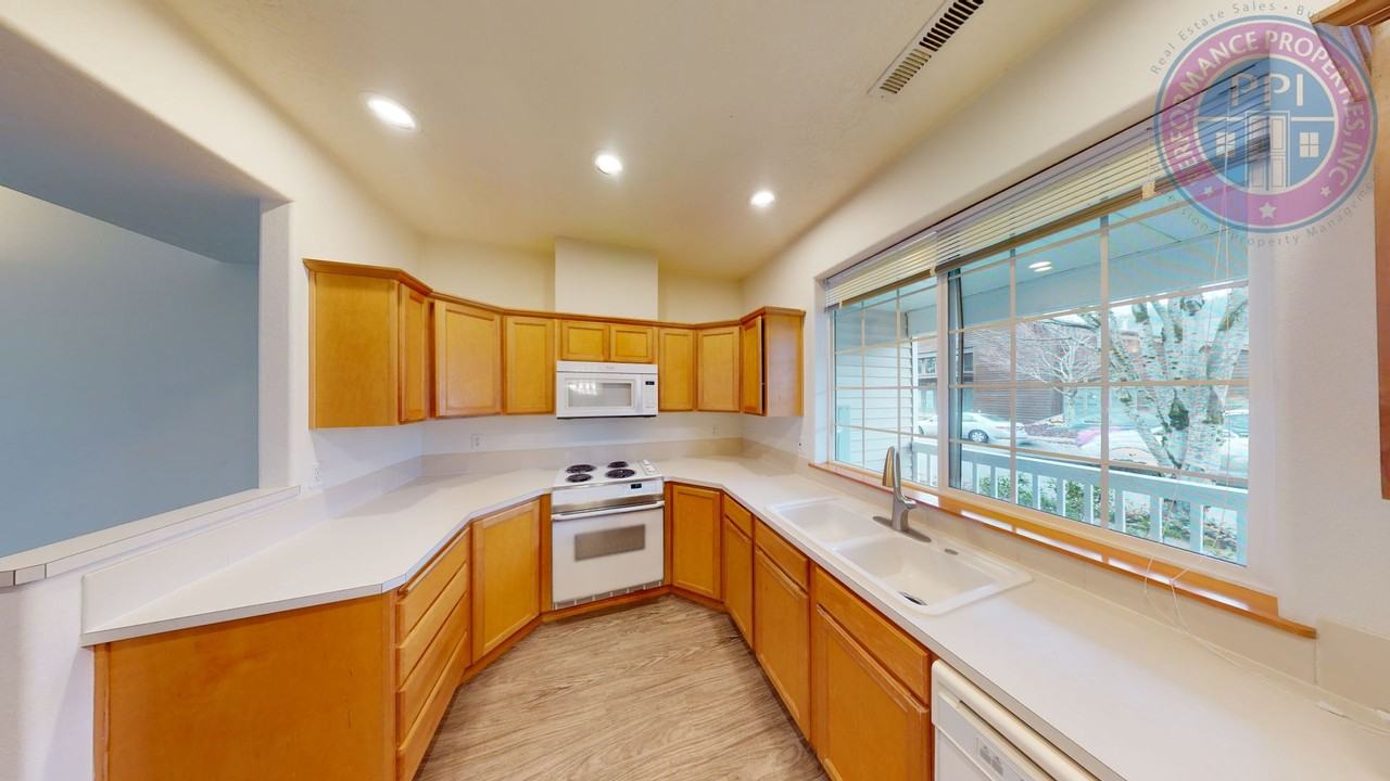 14266 Se Princeton Village Way - Photo 6 of 28