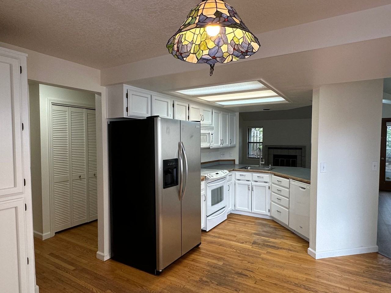 7931 Sw Bond St - Photo 5 of 28