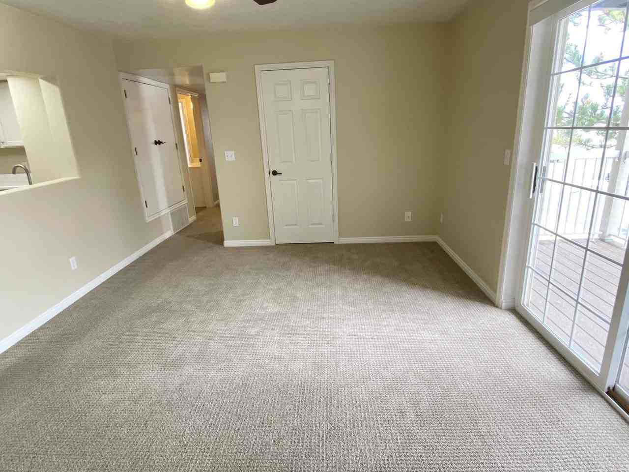 1309 W 1480 N - Photo 5 of 33