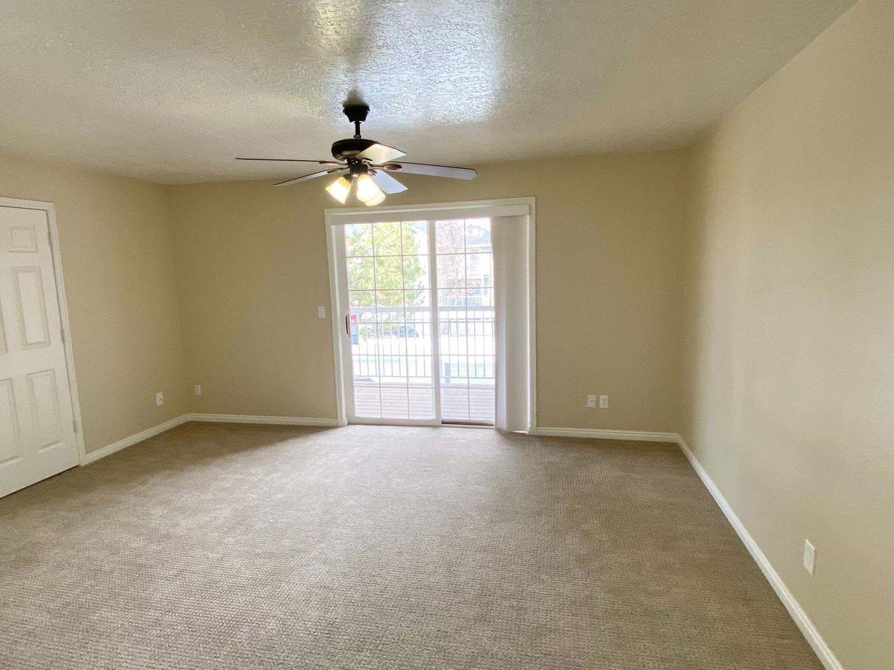 1309 W 1480 N - Photo 6 of 33