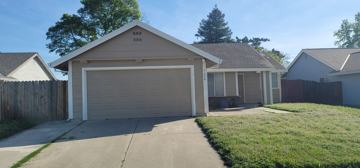 featured image of 7624 Luzern Way