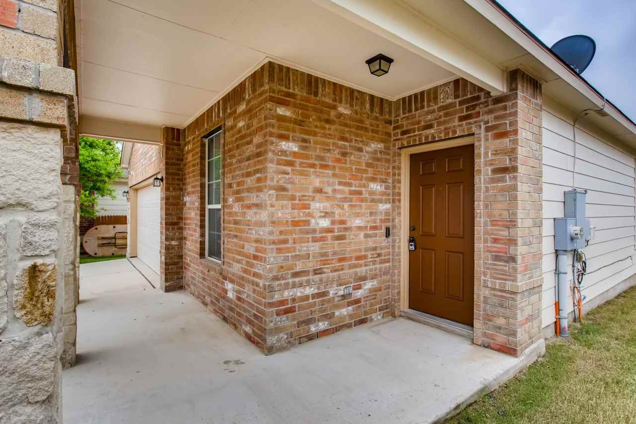 27339 Lasso Bnd - Photo 4 of 28