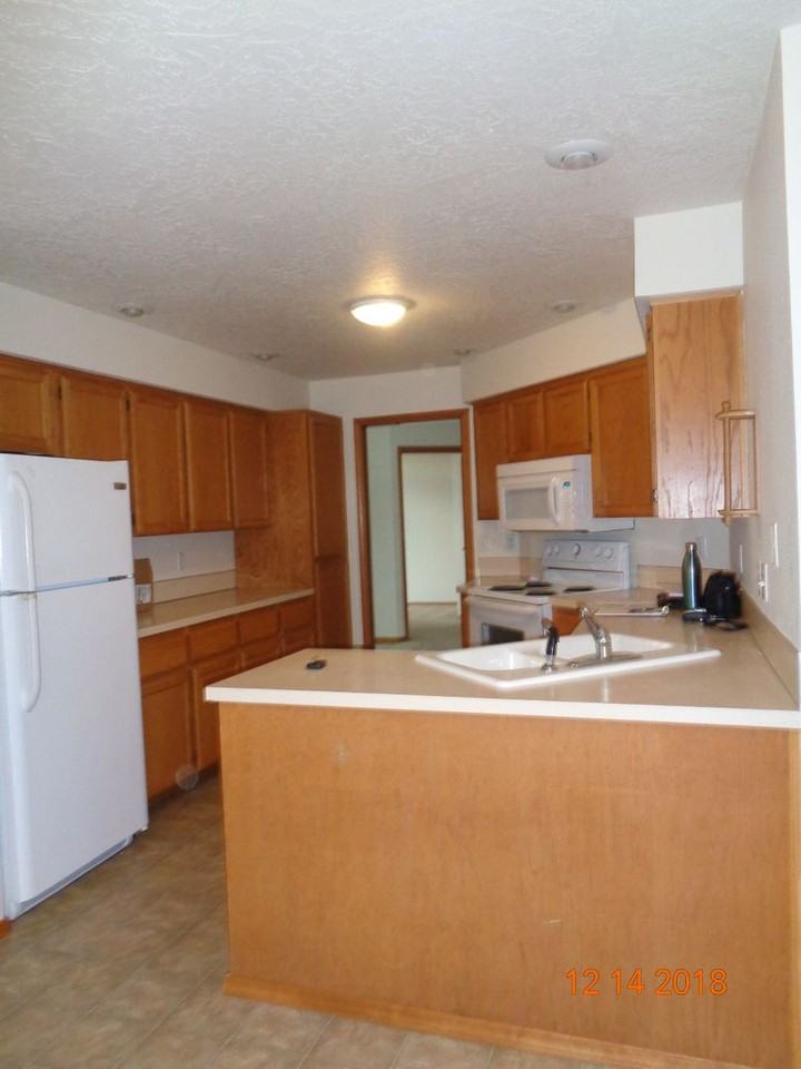 1130 Sw Fleishauer Ln - Photo 3 of 11