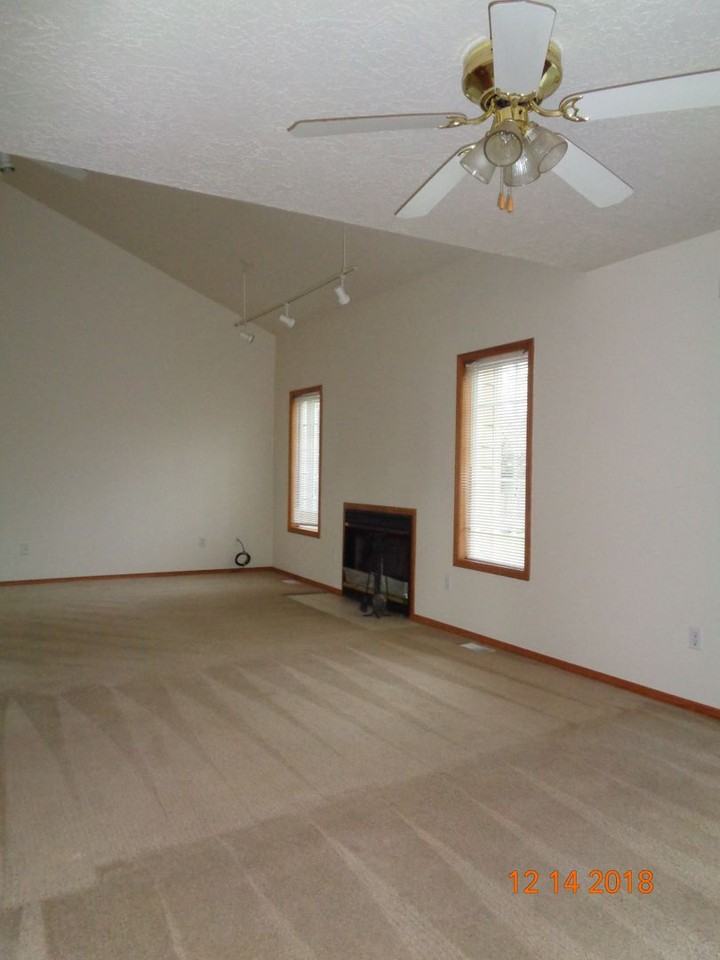 1130 Sw Fleishauer Ln - Photo 4 of 11