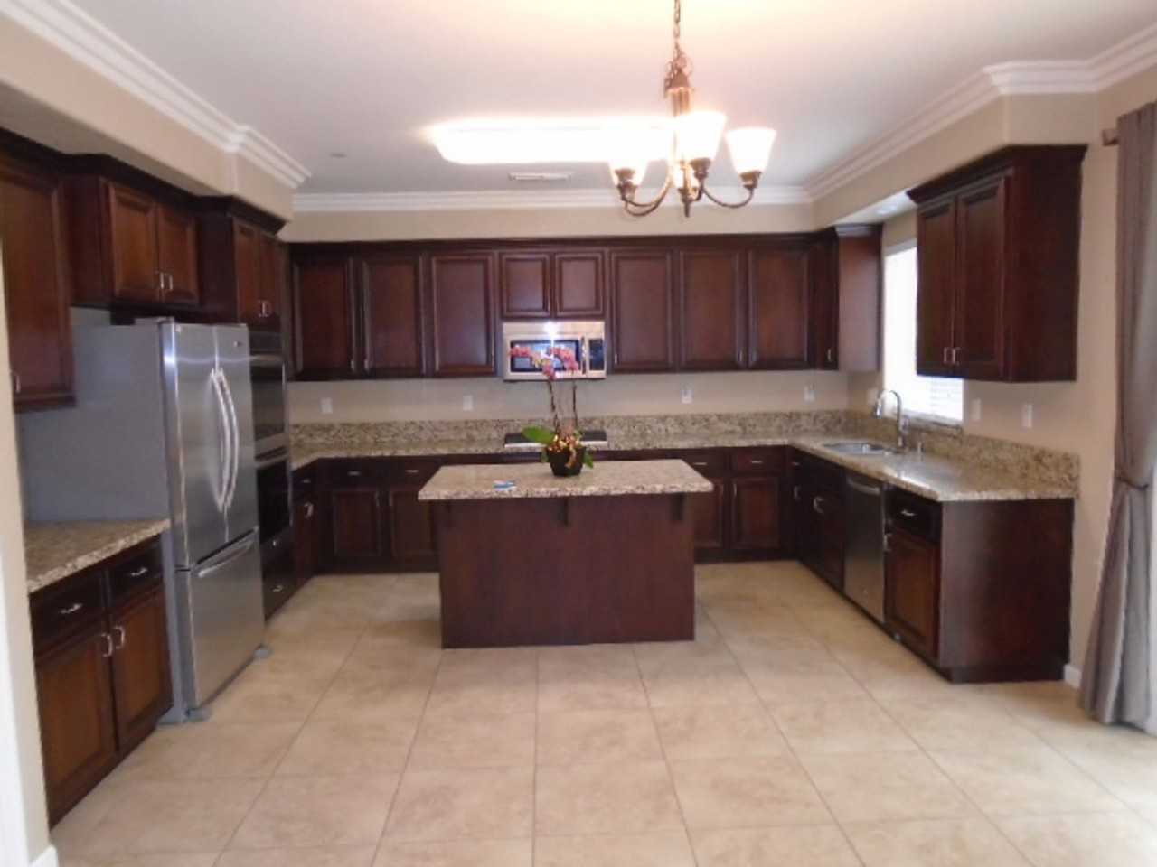 1758 Ravenna Way - Photo 6 of 30