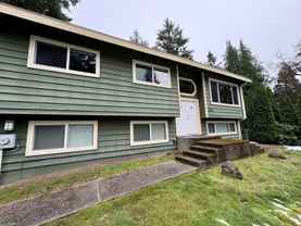 8808 171st Ave Ne - Photo 1 of 1