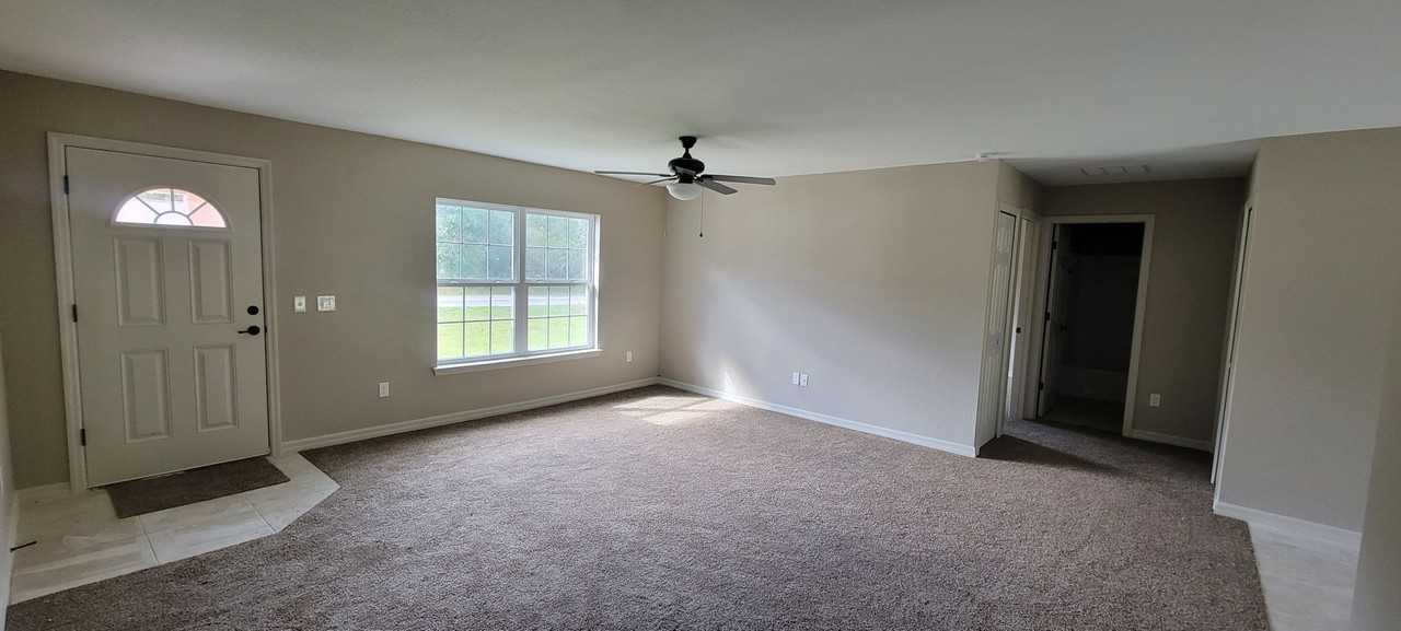 5391 Nw 55th Ct - Photo 5 of 44