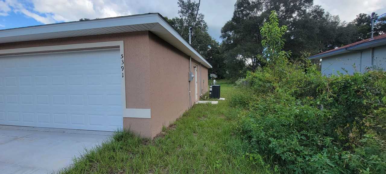 5391 Nw 55th Ct - Photo 6 of 44