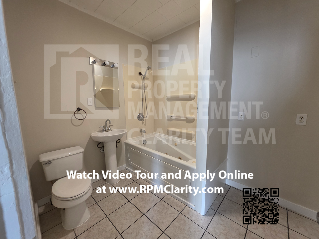 1406 Lindsley St - Photo 4 of 13