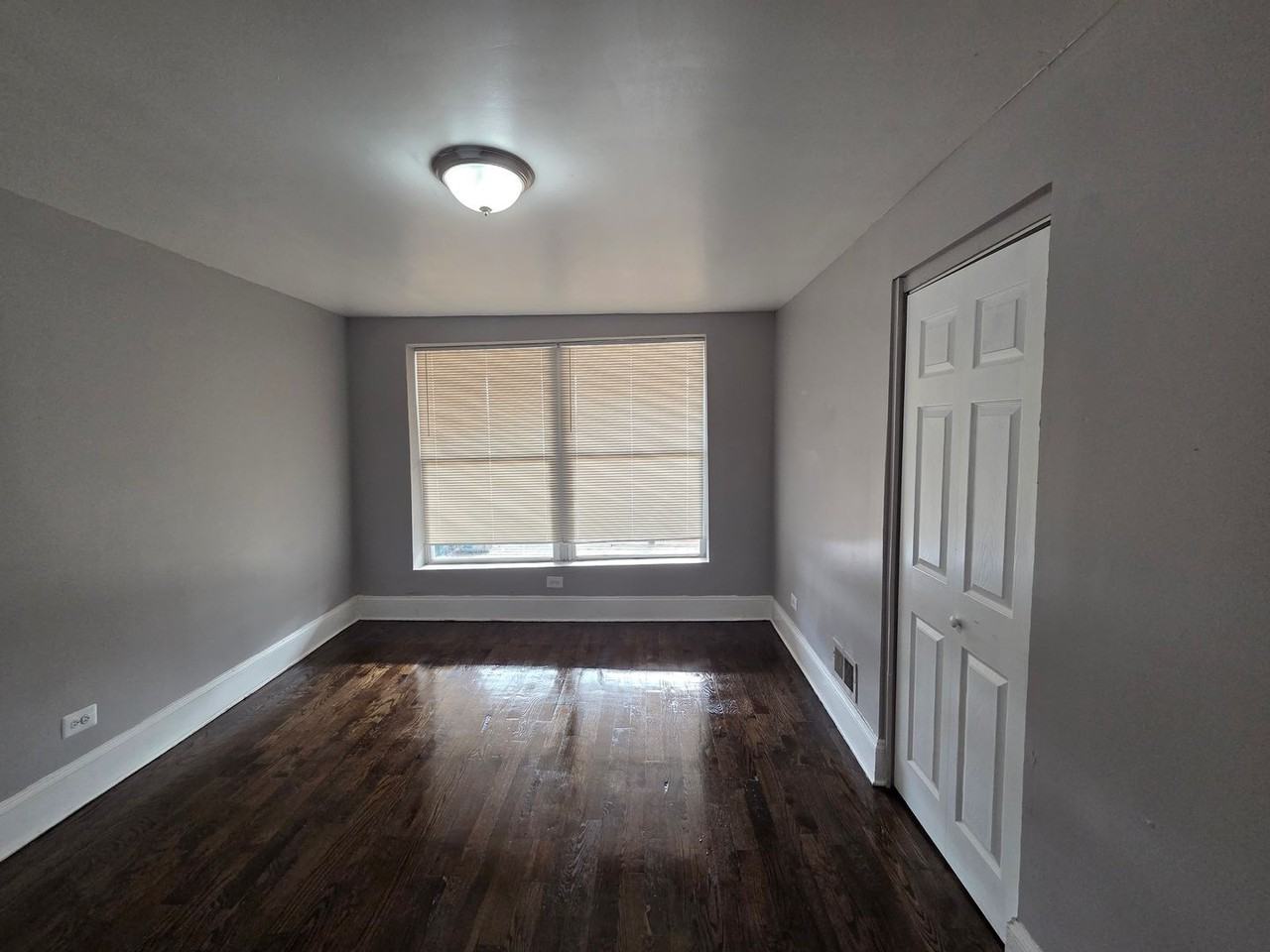 435 E 71st St - Photo 2 of 8