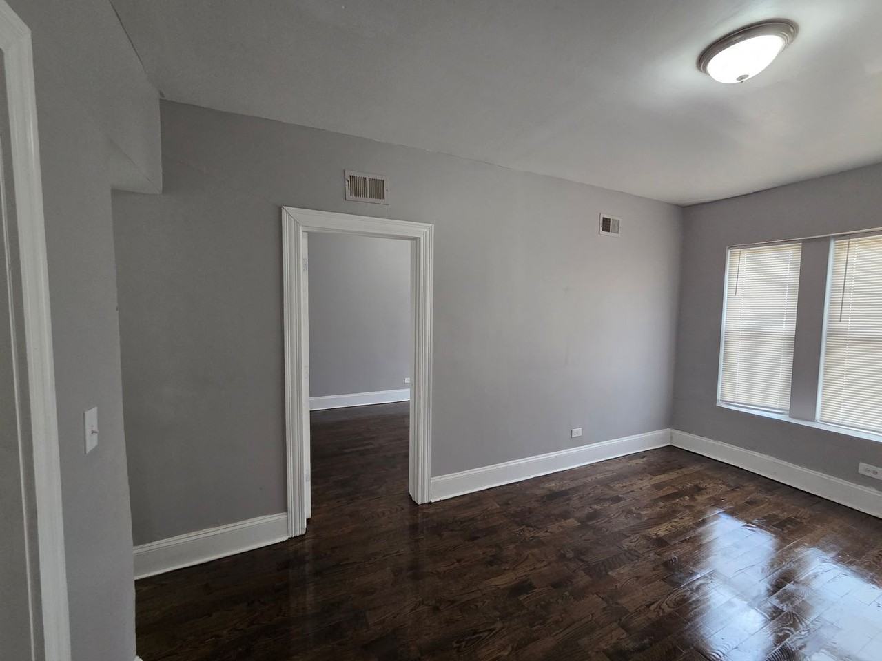 435 E 71st St - Photo 3 of 8