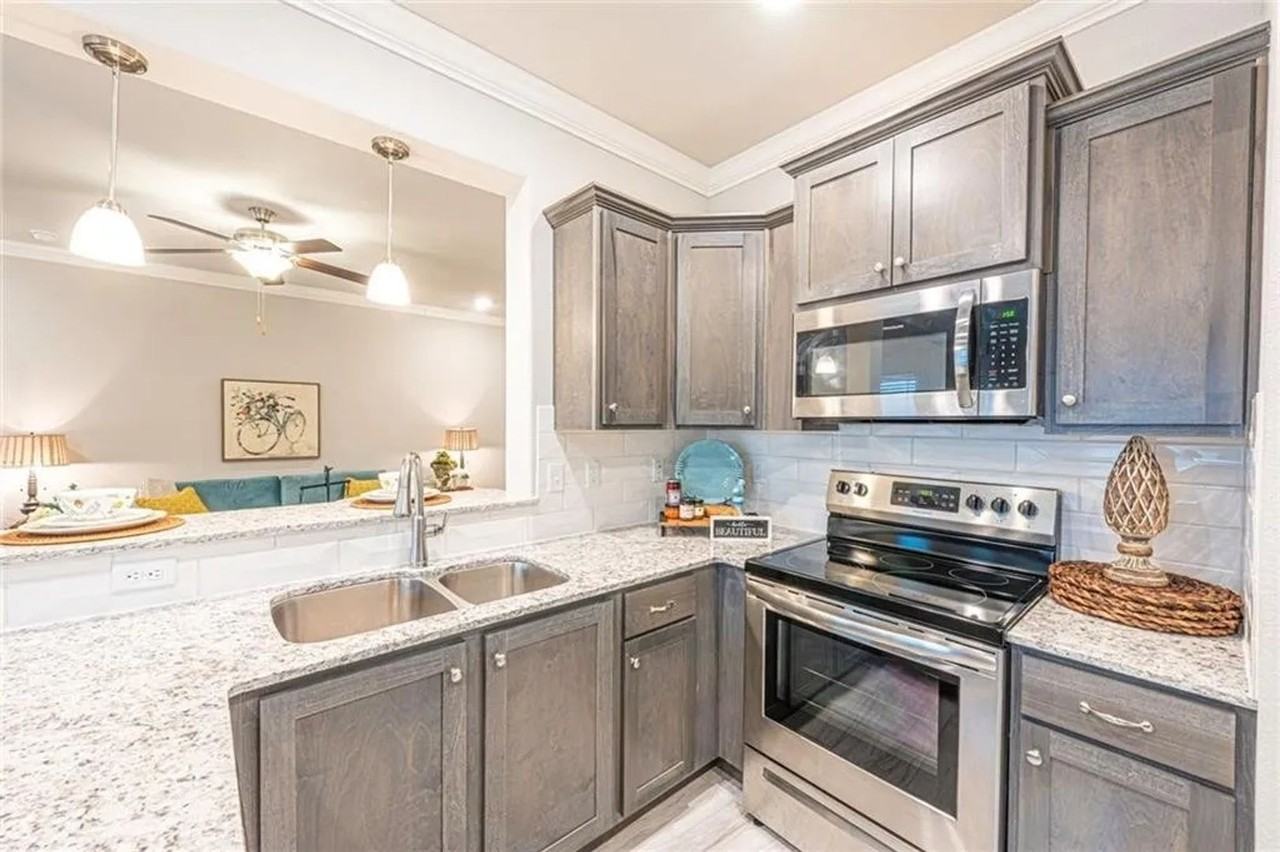 4339 W Topeka Ave - Photo 5 of 15