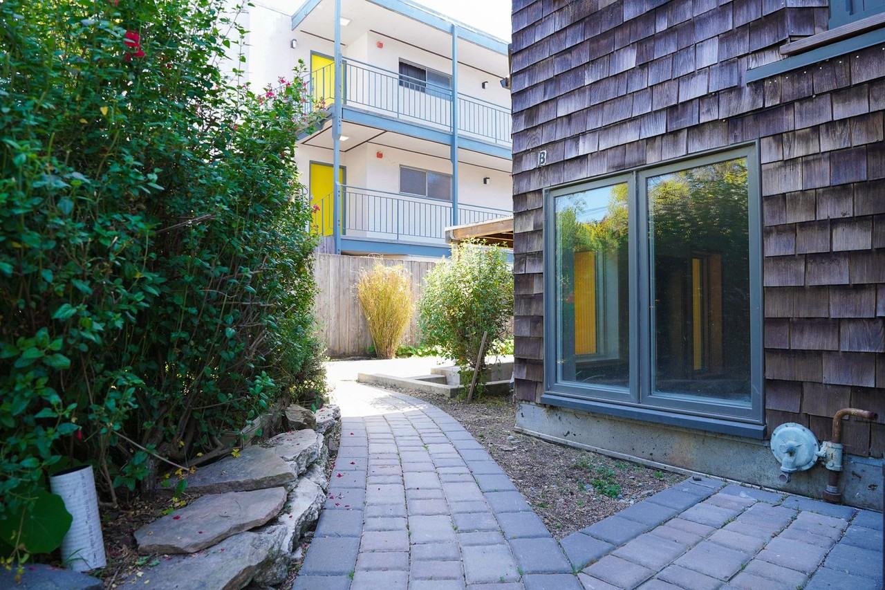 2118 Grant St Lowr - Photo 2 of 13