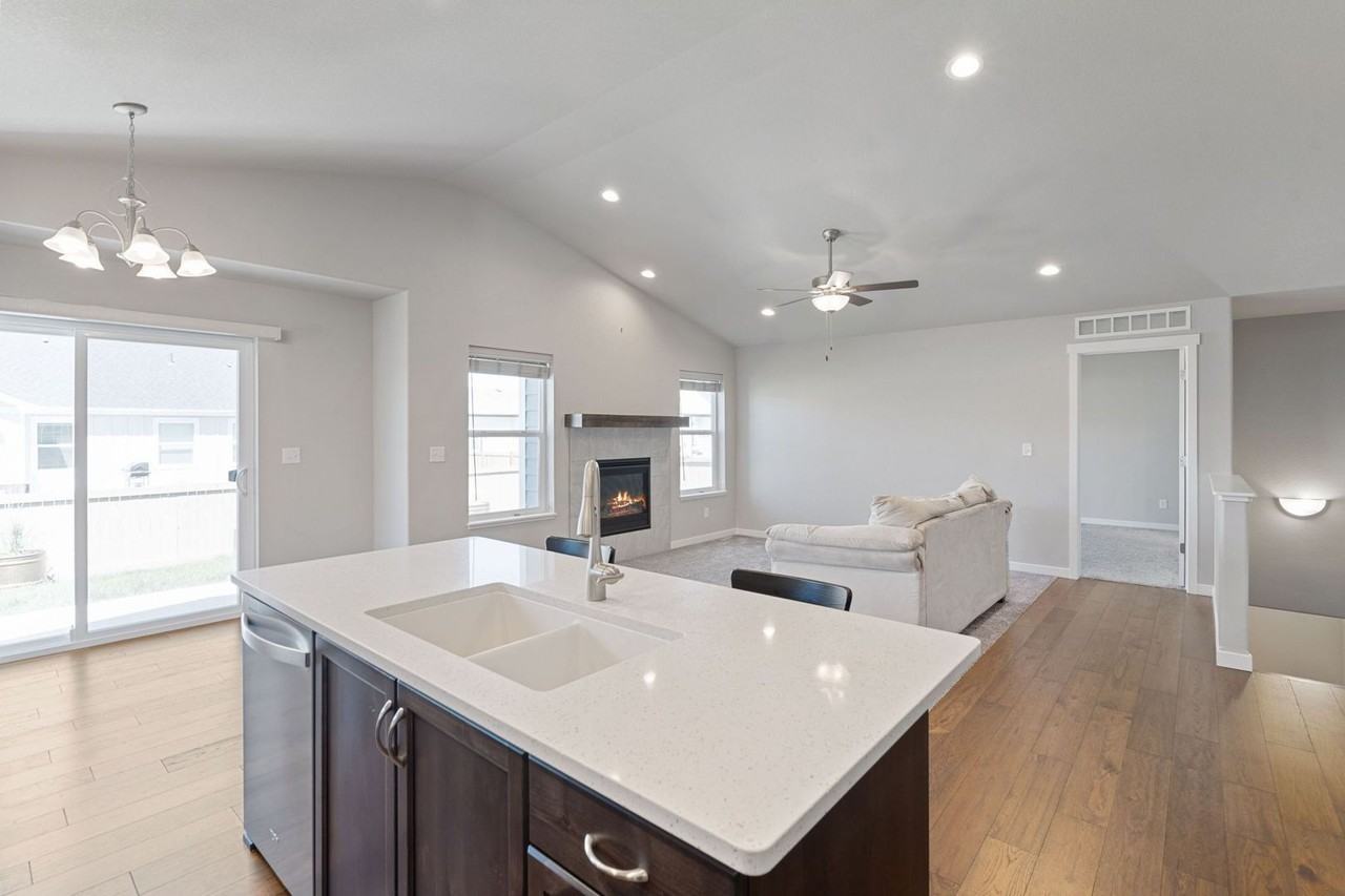 6977 Grassy Range Dr - Photo 7 of 26