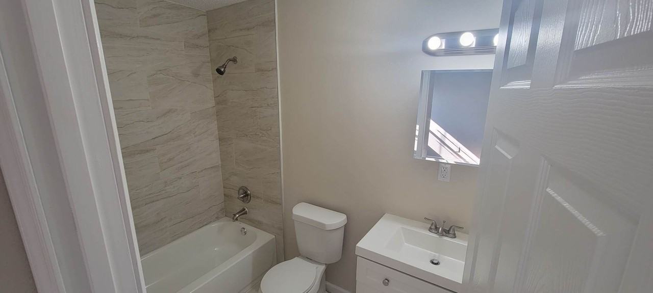 4330 Dodt Ave - Photo 3 of 14