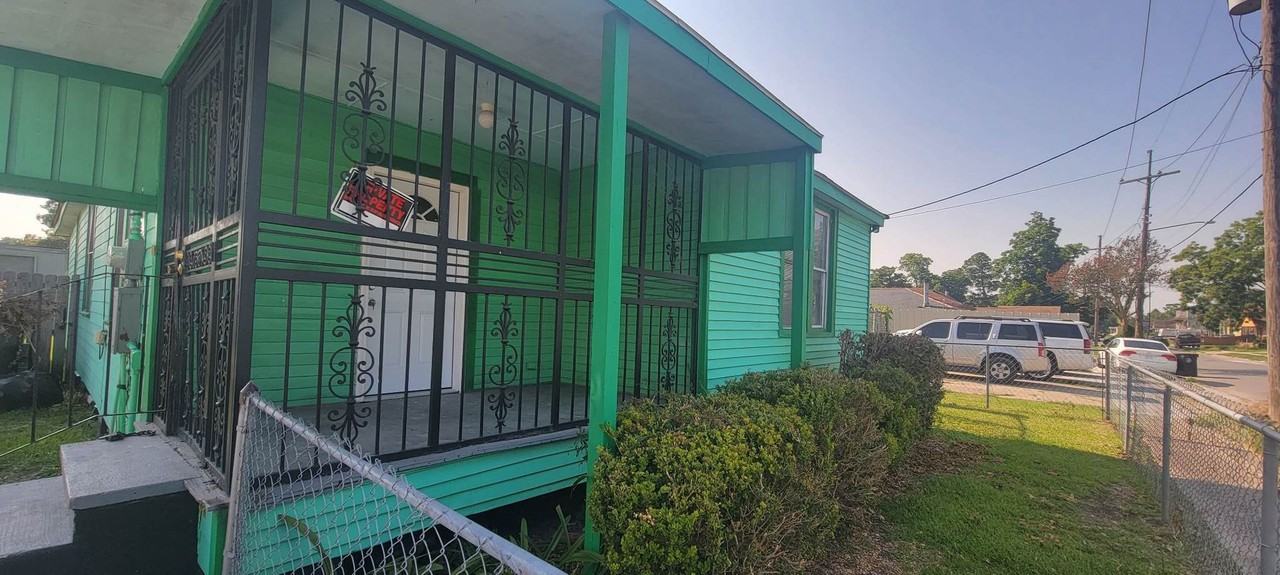 4330 Dodt Ave - Photo 5 of 14